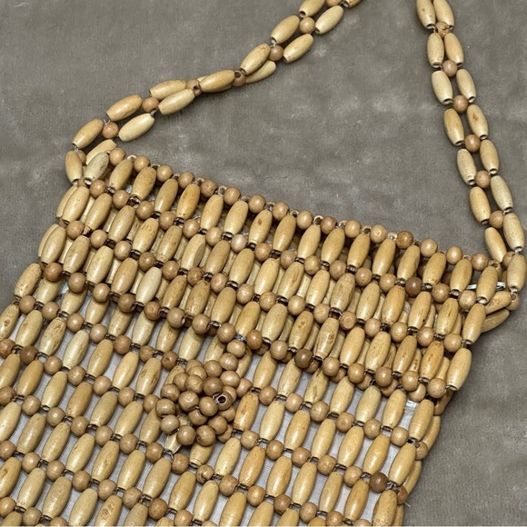 Wood Elongtated Woven Bead Crossbody Purse Zipper - Picture 2 of 8